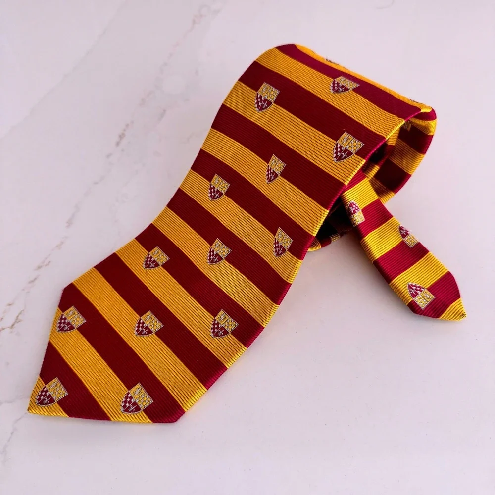 Brooks Brothers Makers Silk Necktie Mens Burgundy Gold Repp Stripe Crest USA‎